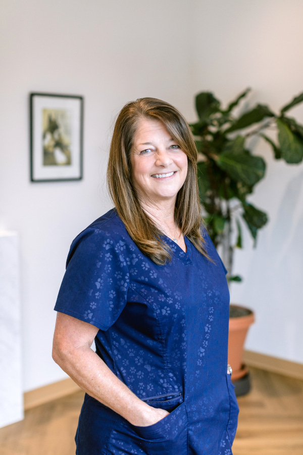 Joni , Client Service Representative